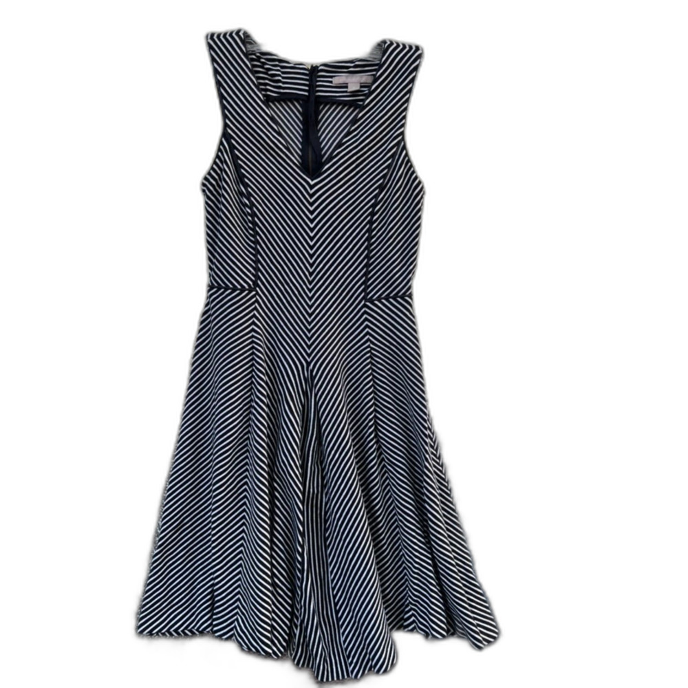 BANANA REPUBLIC WOMENS DRESS SIZE 2 SLEEVELESS STRIPED FIT N FLARE KNEE LEGNTH